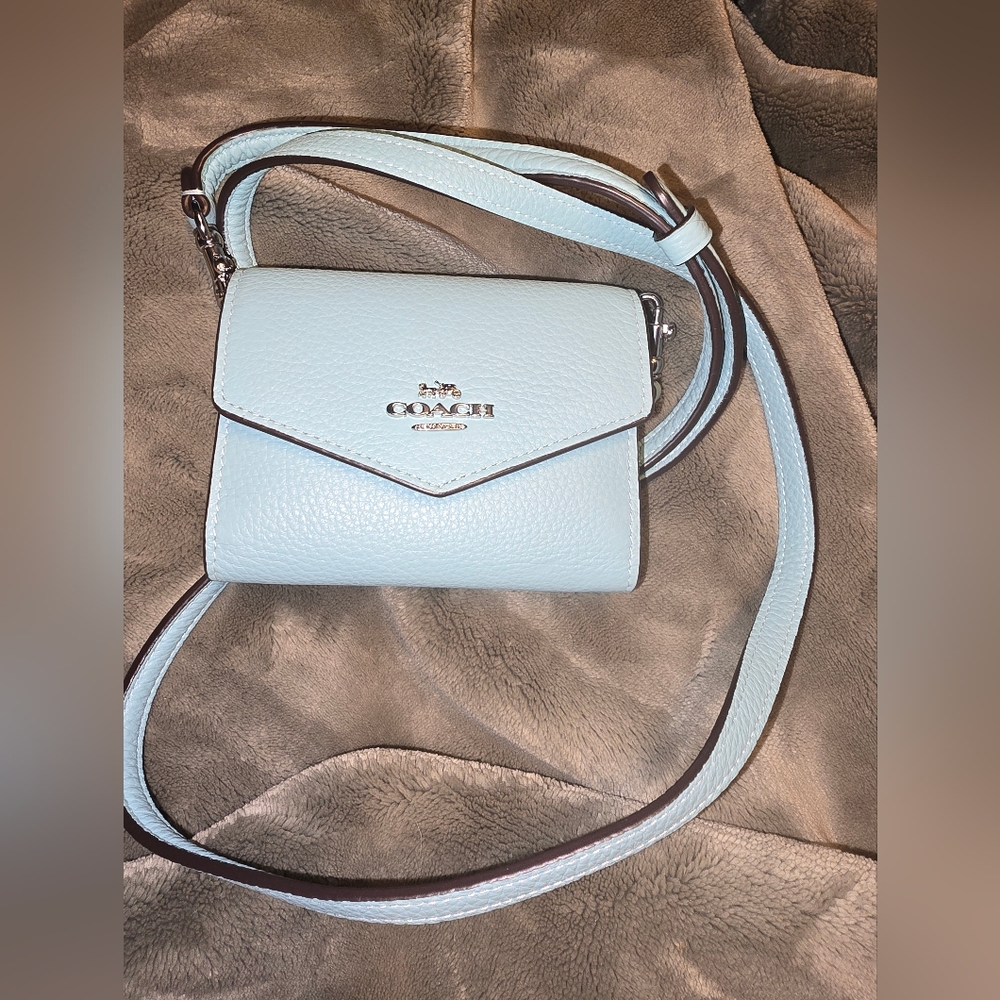 NIB Coach Light Blue Mini Envelope Wallet With Strap - Picture 1 of 7